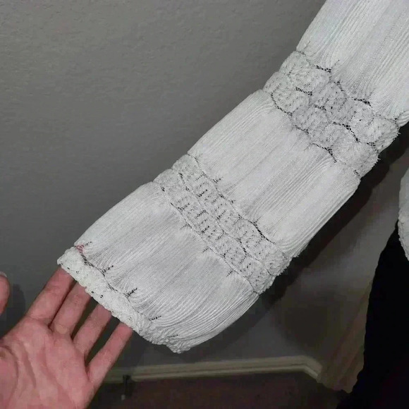 Skies are Blue Lace Long Sleeve Size Large - Picture 2 of 12